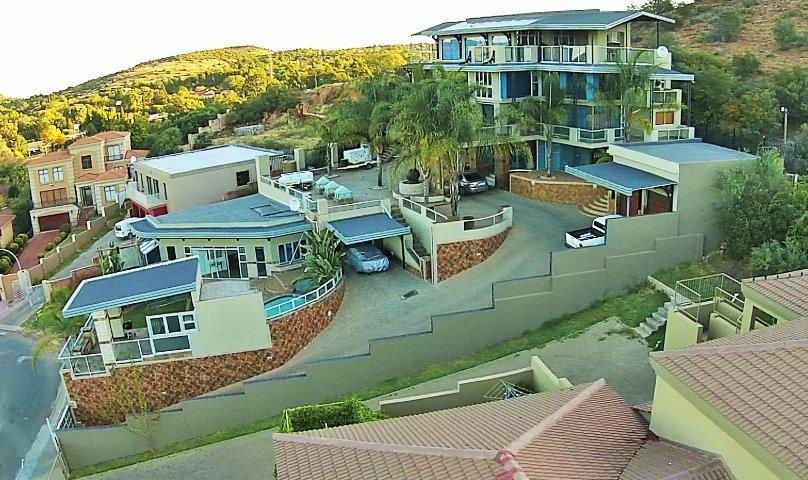 9 Bedroom House for Sale in Baysvalley Bloemfontein
