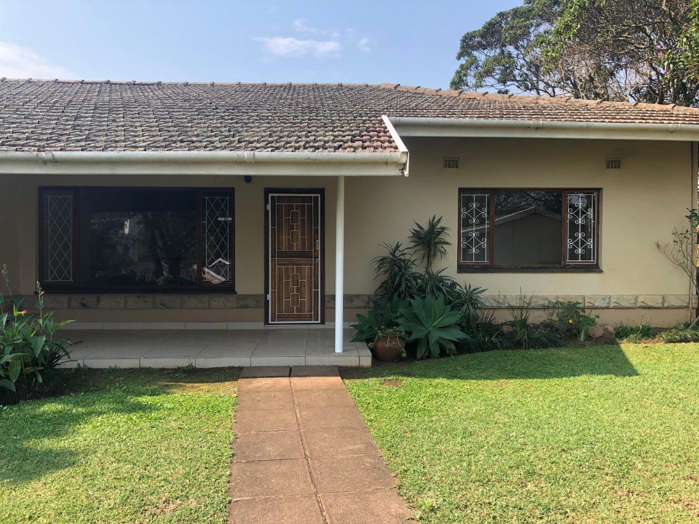 2 Bedroom Townhouse for Sale in Waterfall