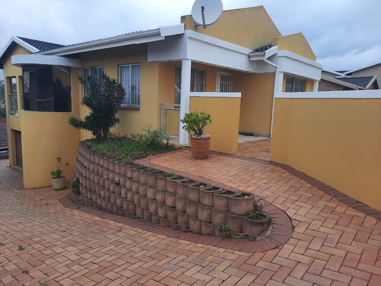 3 Bedroom House for Sale in Newlands West