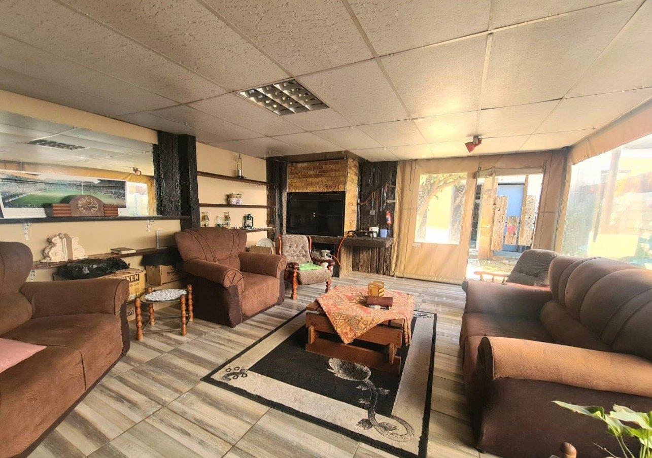 4 Bedroom House for Sale in Hospitaalpark