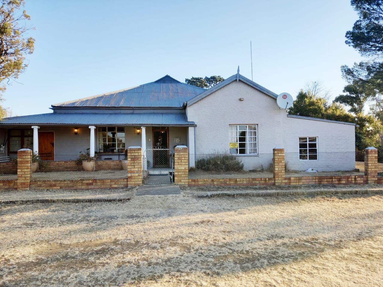 4 Bedroom House for Sale in Verkeerdevlei