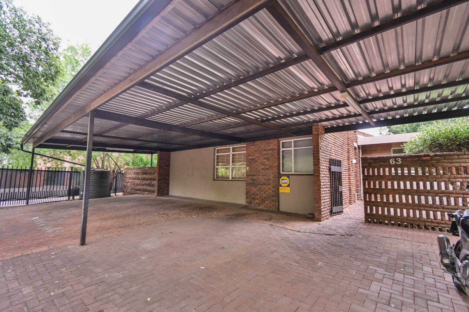 4 Bedroom House for Sale in Universitas