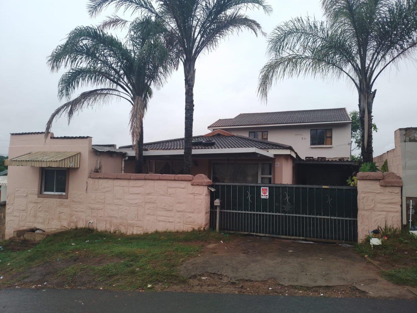 4 Bedroom House for Sale in Newlands East