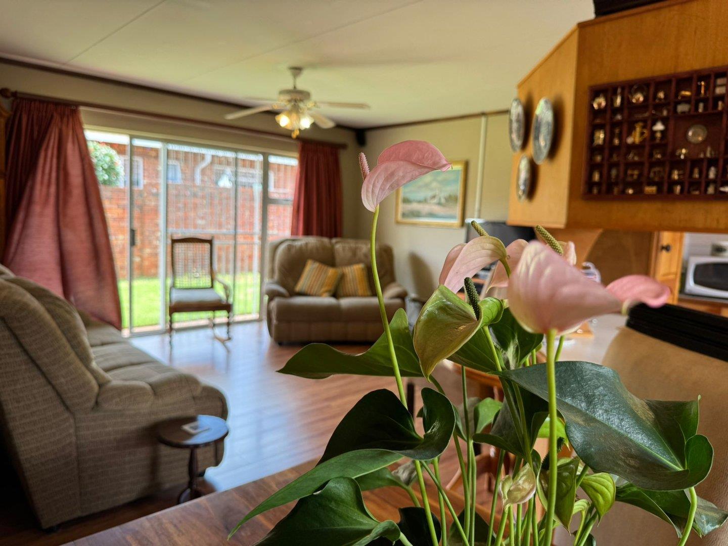 3 Bedroom Townhouse for Sale in Langenhovenpark