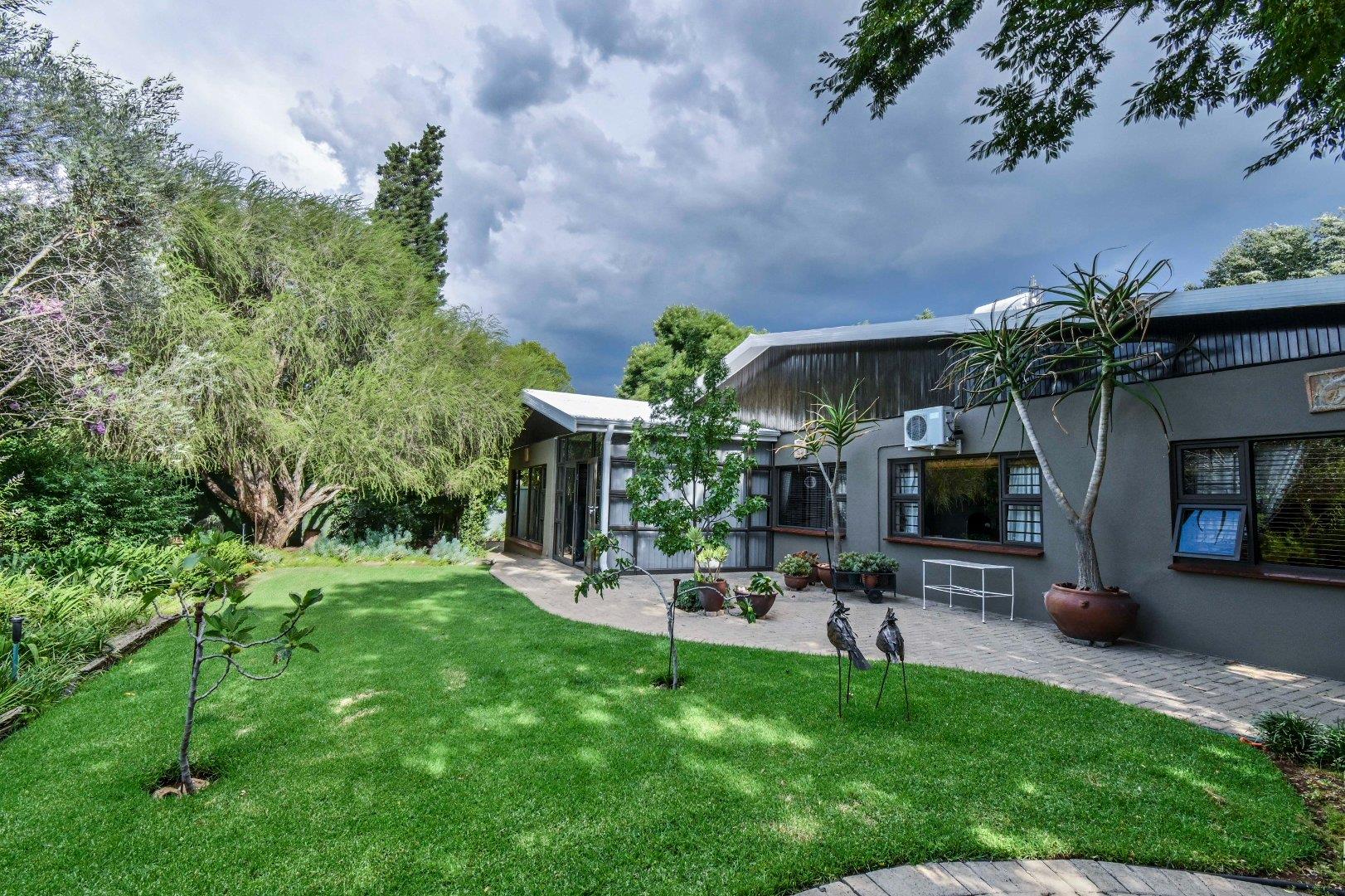 4 Bedroom House for Sale in Universitas