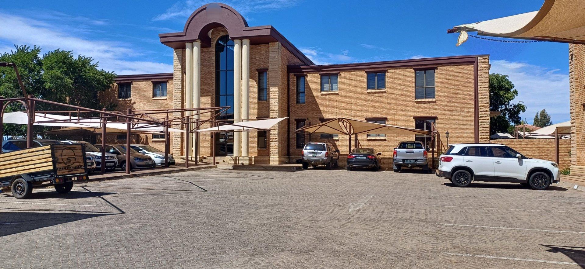 Commercial Property for Sale in Langenhovenpark