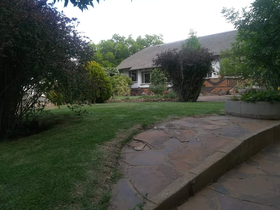 3 Bedroom House for Sale in Trompsburg