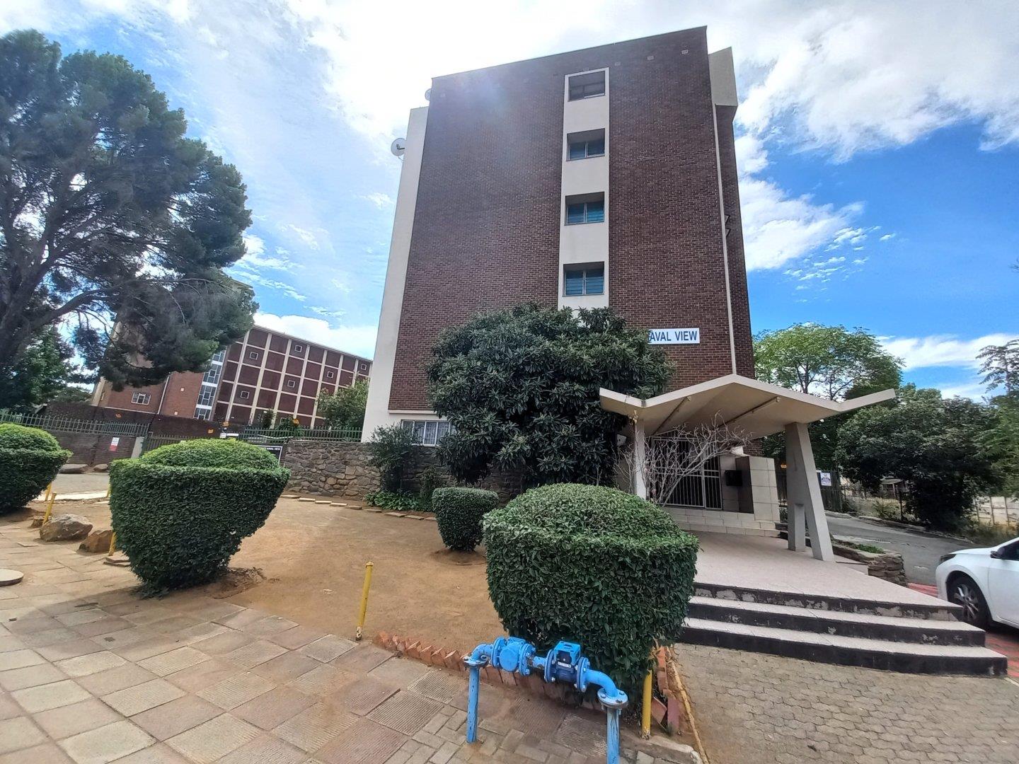 2 Bedroom Apartment / Flat for Sale in Bloemfontein Central