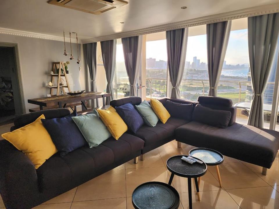 3 Bedroom Sea Facing Apartment in the Point Waterfront