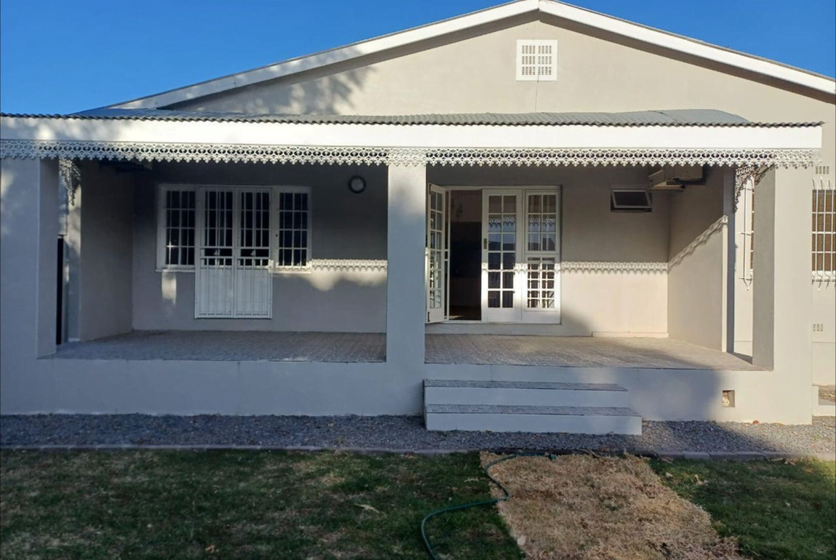 Embrace the Charm of Rawsonville – Your Haven in the Boland Countryside