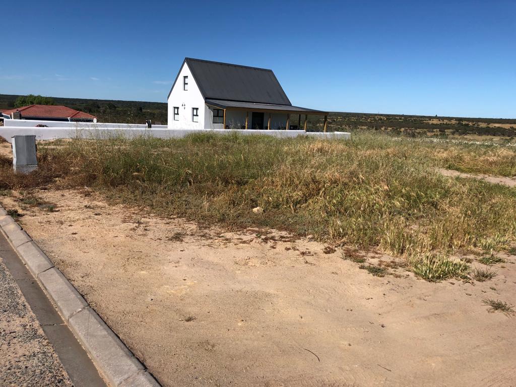 Prime and Well-Located Serviced Vacant Stand in Hopefield