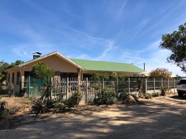 6,114m² Small Holding For Sale in Hopefield