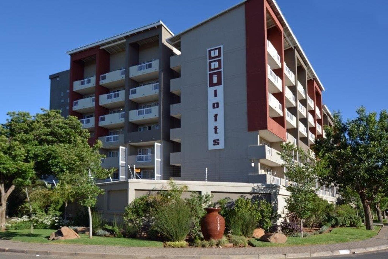 2 Bedroom Apartment / Flat for Sale in Universitas