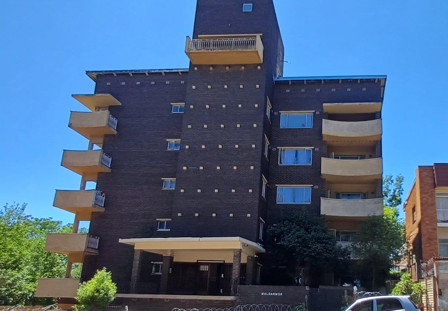 2 Bedroom Apartment / Flat for Sale in Bloemfontein Central