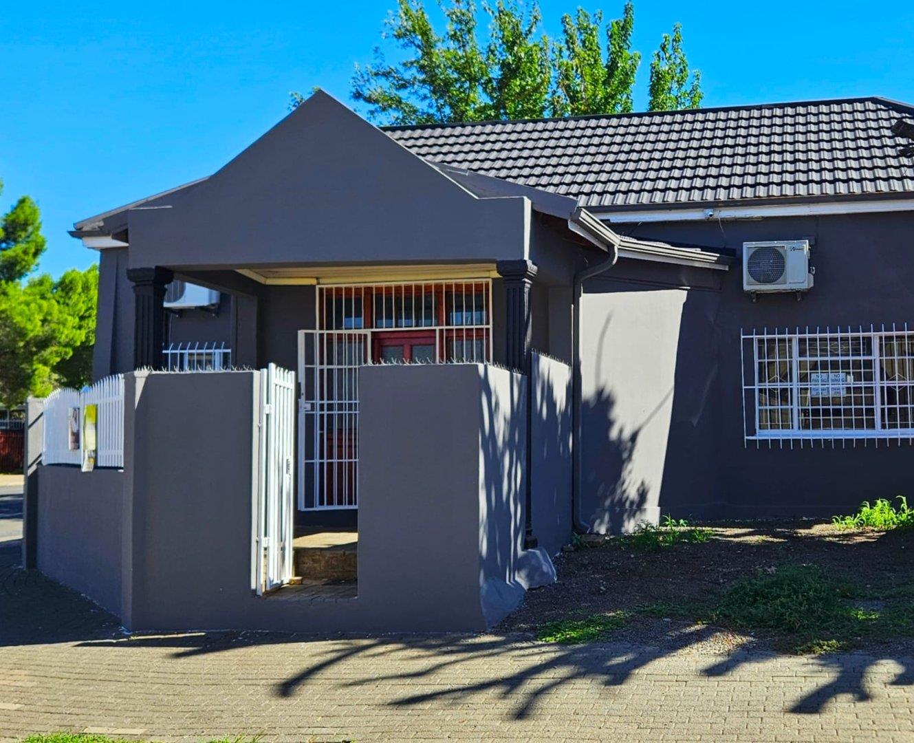 Commercial Property for Sale in Westdene