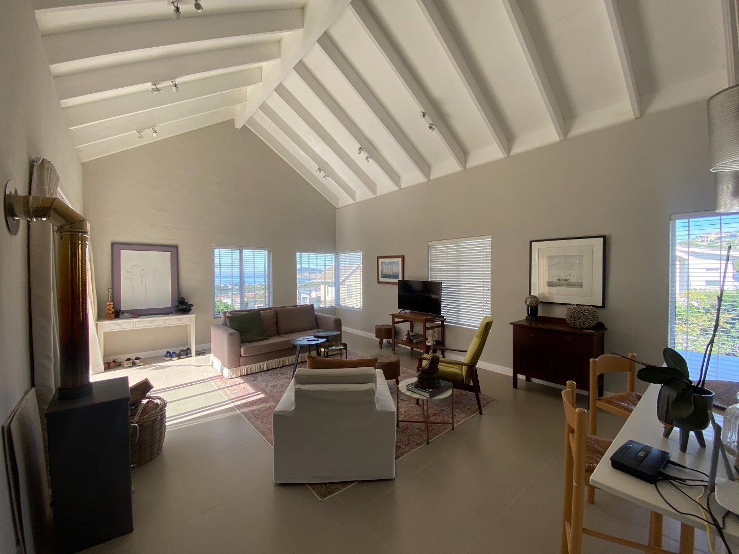 3 BEDROOM HOUSE TO RENT IN WHALE ROCK SUN