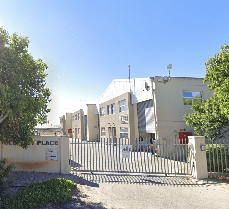 Glenkey Place, Airport City