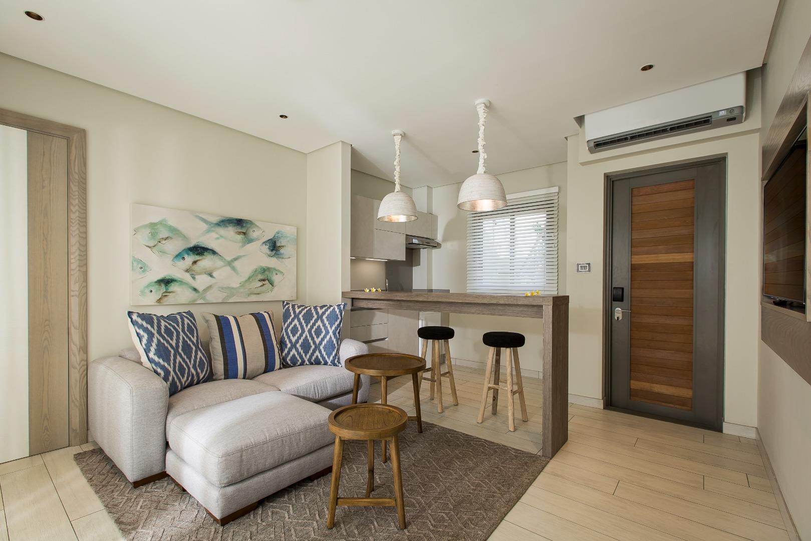 Luxury Living: Elegant Junior Suites