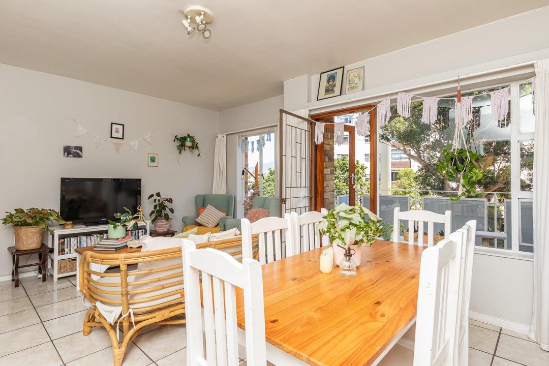 2 Bedroom Apartment / Flat for Sale in Claremont