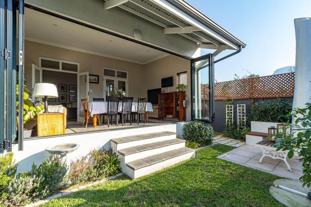 3 Bedroom Home For Sale In Claremont