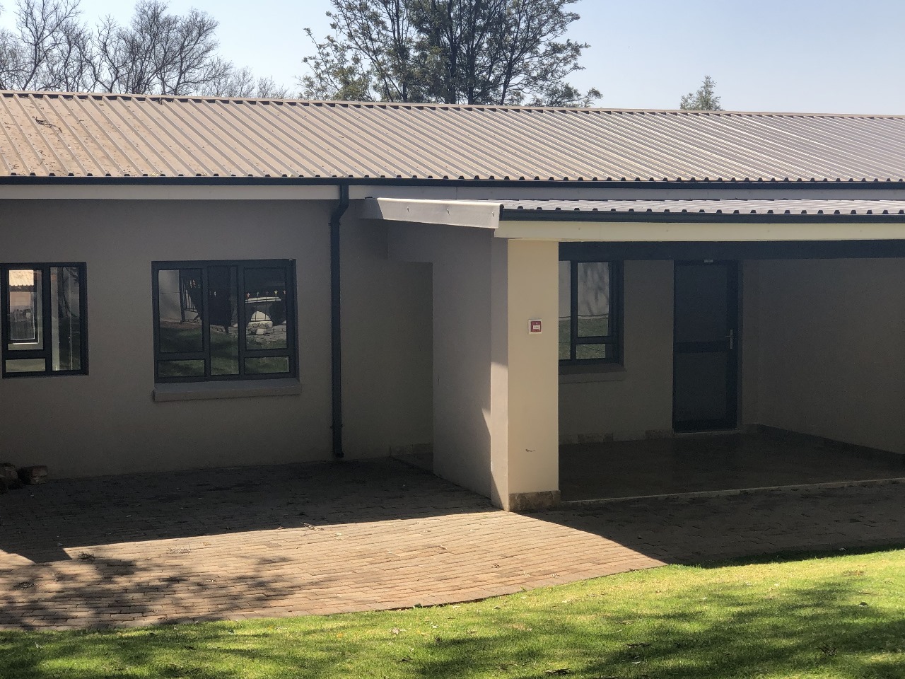 Nestled in the serene setting of the Magalies mountain footh