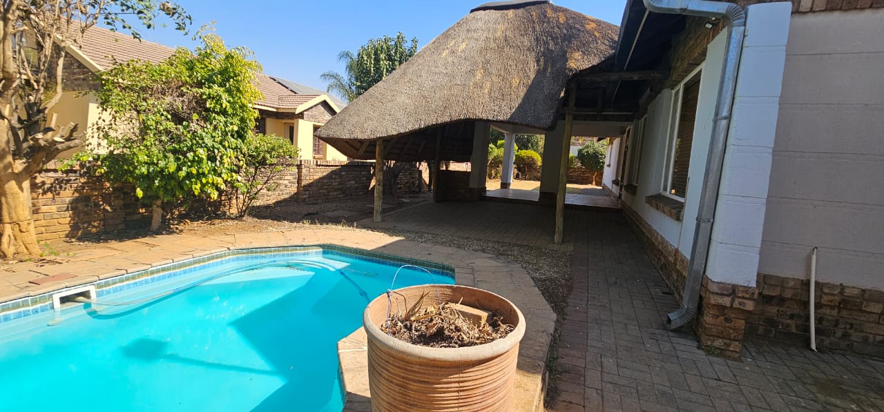🌟 Stunning Family Home for Sale in Waterval East! 🌟