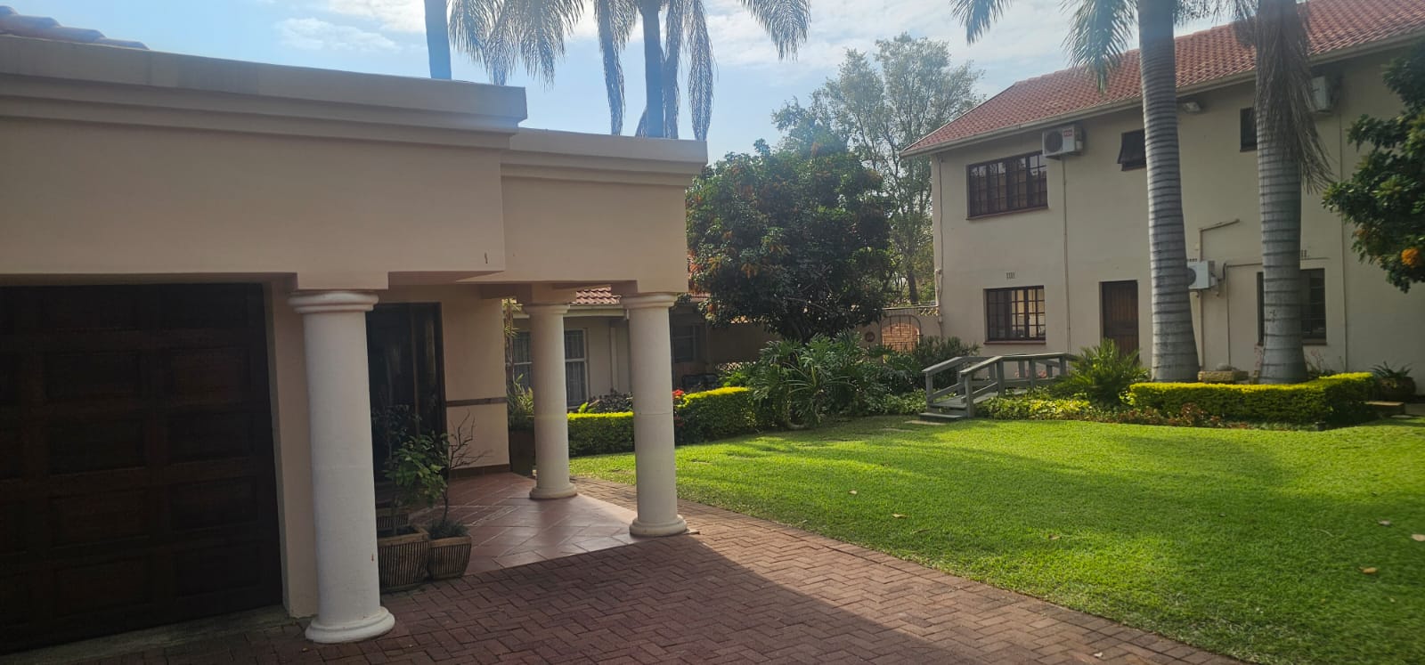 EXCLUSIVE PROPERTY FOR SALE BO DORP RUSTENBURG
