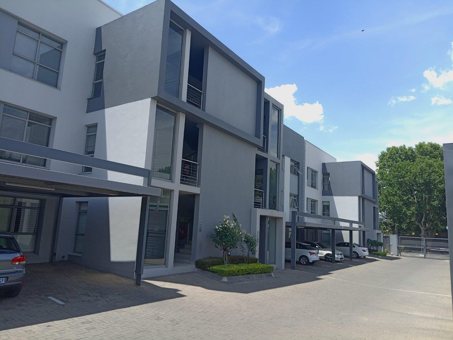 3 Bedroom Apartment / Flat to Rent in Oaklands