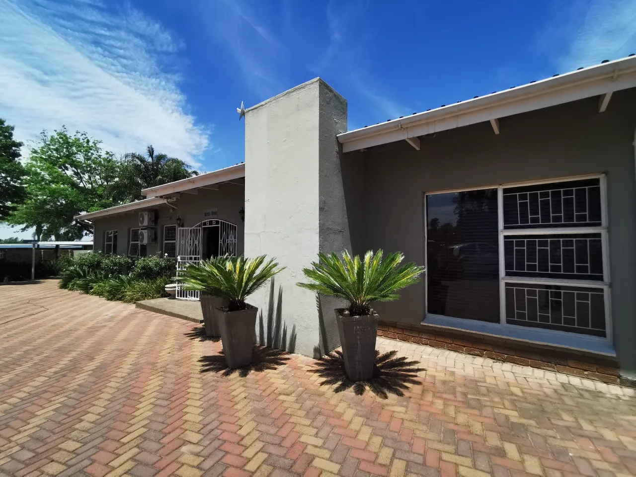 Commercial Property to Rent in Huttenheights