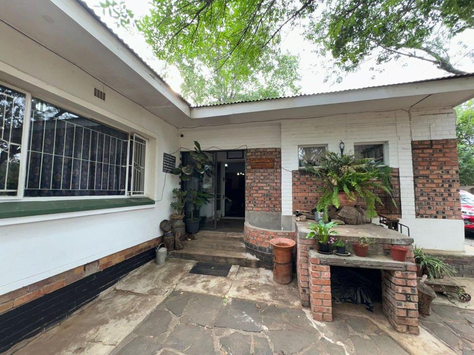 4 Bedroom House for Sale in Dan Pienaar