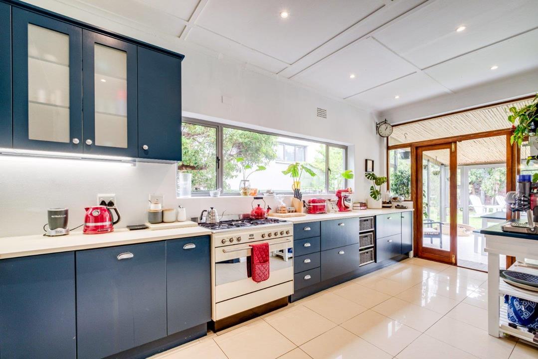 3 Bedroom House to Rent in Fish Hoek