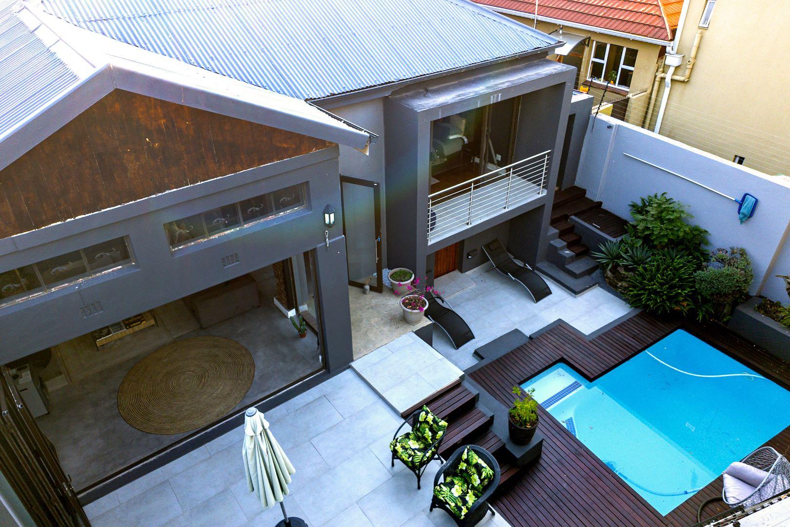 A luxury home fit for the modern professional