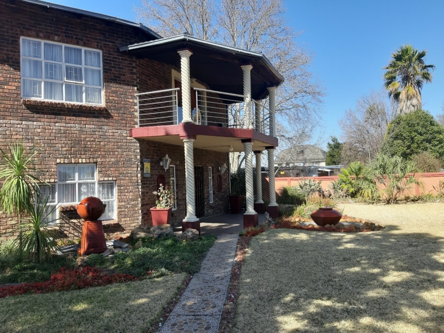 9 Bed House for Sale Newcastle