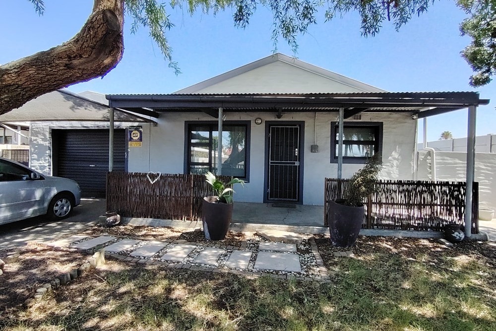 House For Sale in Bonnie Brae, Kraaifontein