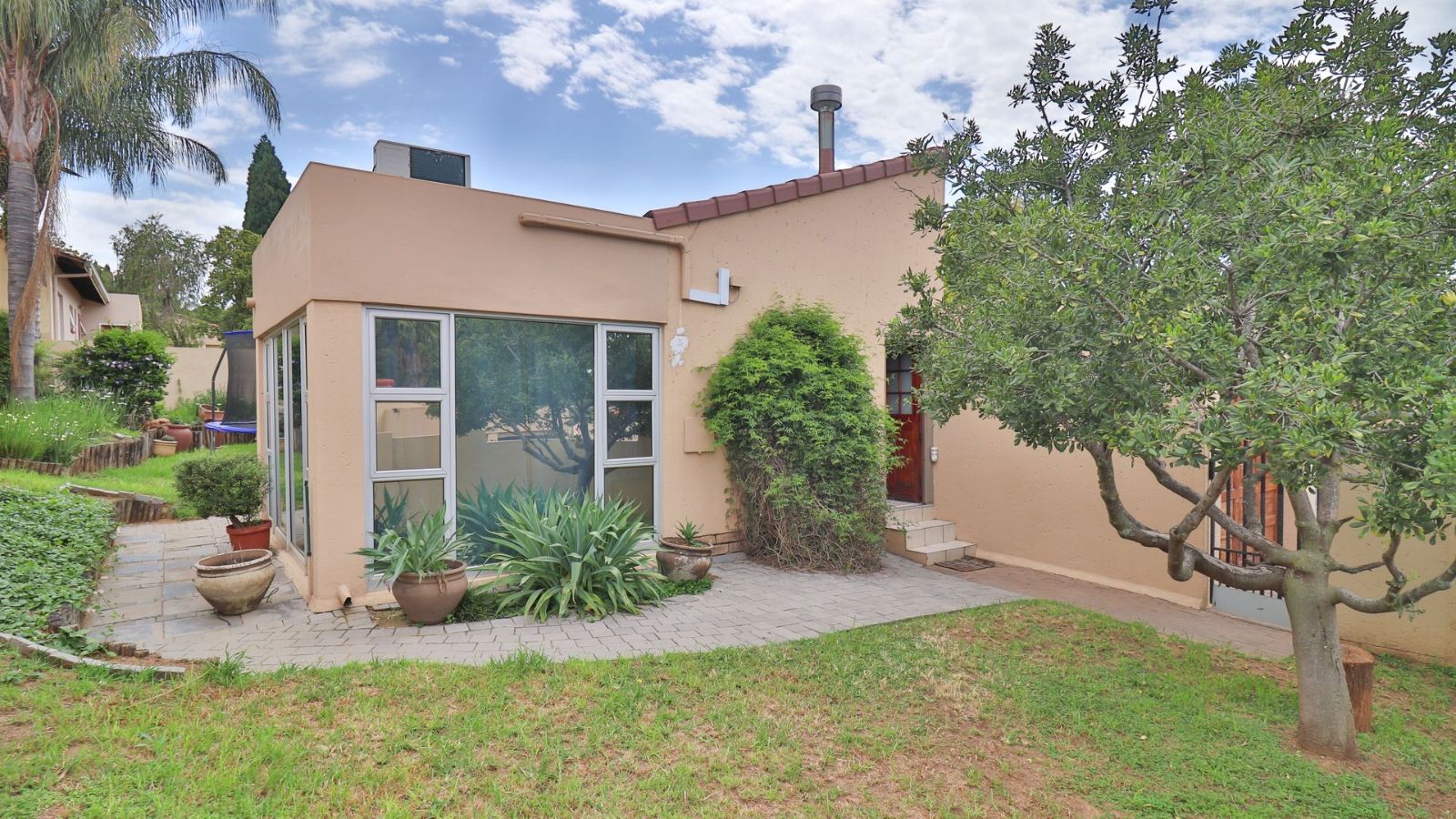 3 Bedroom House For Sale in Halfway Gardens