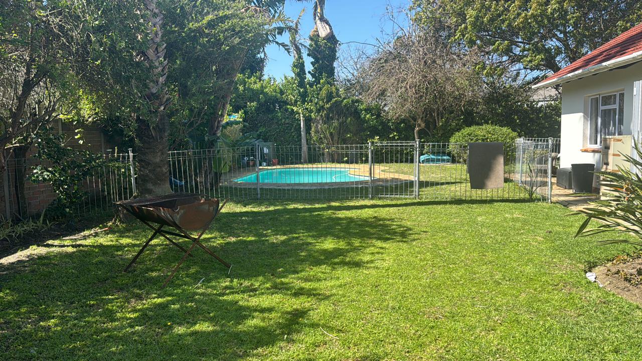 4 Bedroom House to Rent in Lynfrae,Claremont