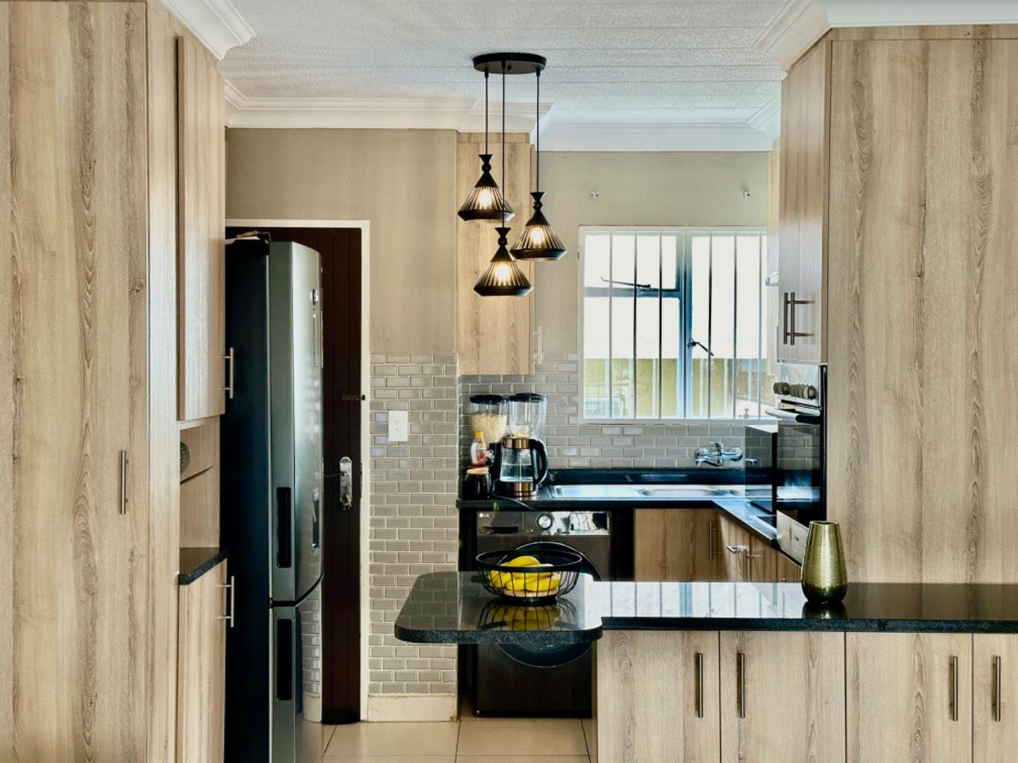 2 Bedroom Townhouse for sale in Linmeyer