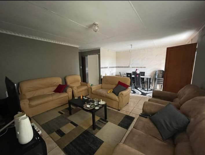 3 Bedroom House to Rent in Kwamathukuza