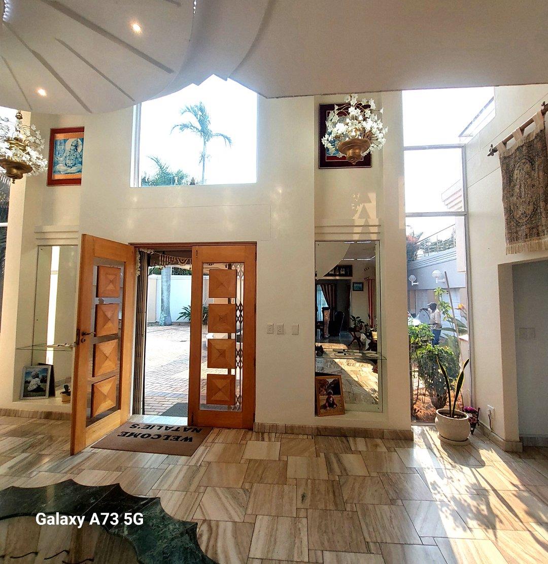 5 Bedroom House for Sale in Umhlanga Ridge