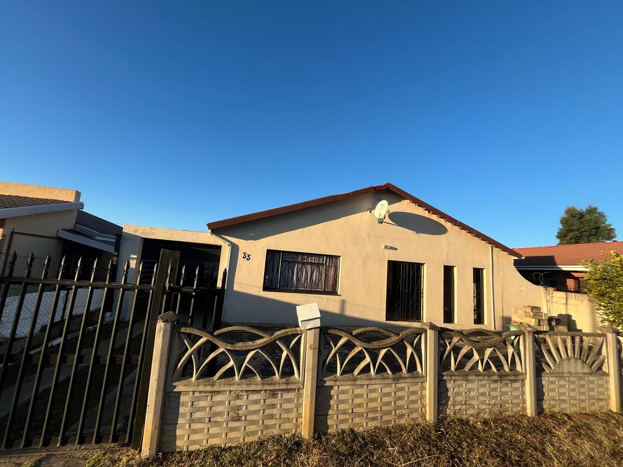 House for Sale in Acaciaville, Ladysmith