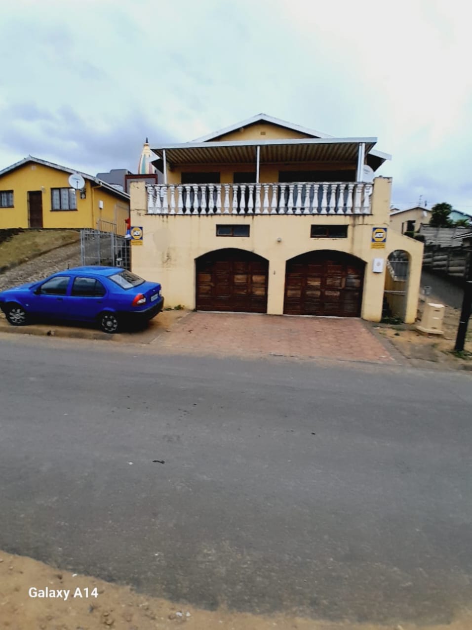 4 Bedroom House for Sale in Newlands West