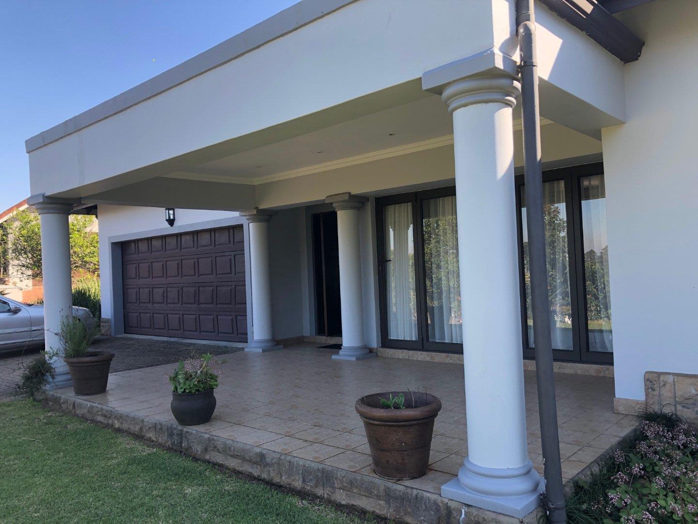 4 Bedroom Townhouse to Rent in Hillcrest Central