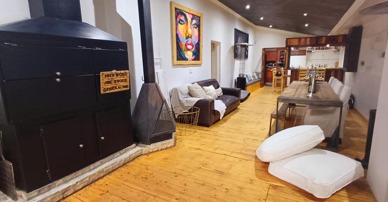 7 Bedroom House for Sale in Fichardt Park