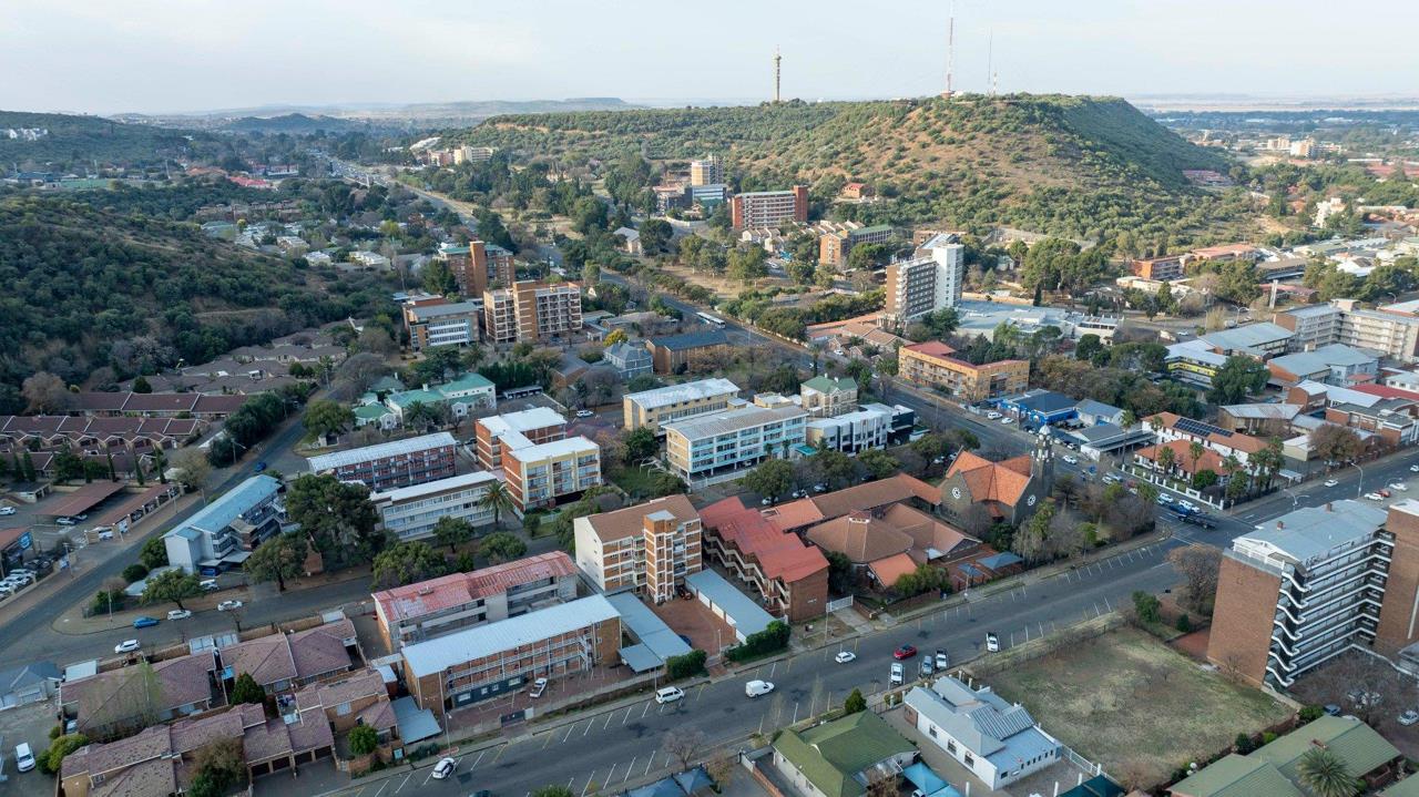 3 Bedroom Apartment / Flat for Sale in Bloemfontein Central