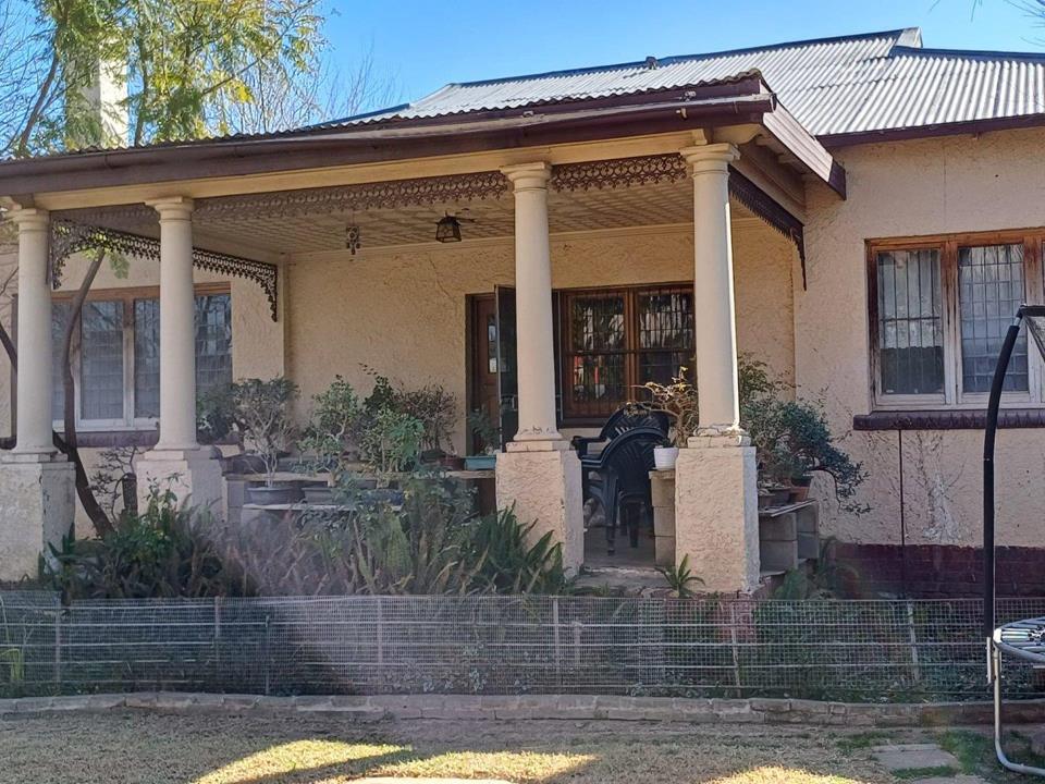 5 Bedroom House for Sale in Navalsig