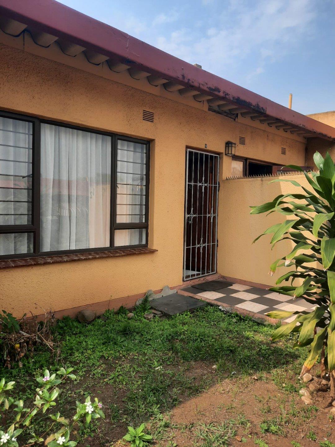 3 Bedroom Apartment / Flat for Sale in Fosaville