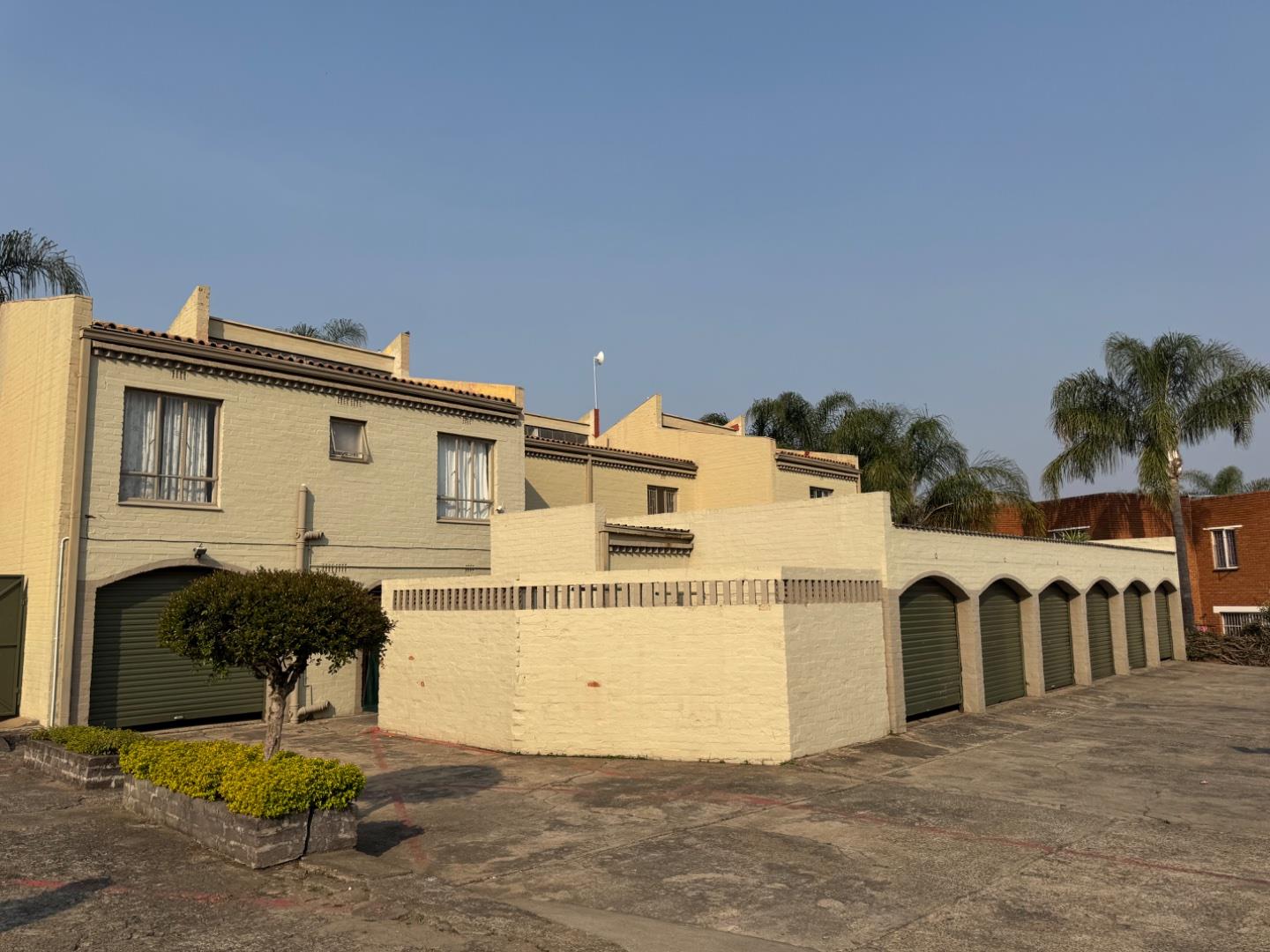 2 Bedroom Apartment / Flat for Sale in Huttenheights