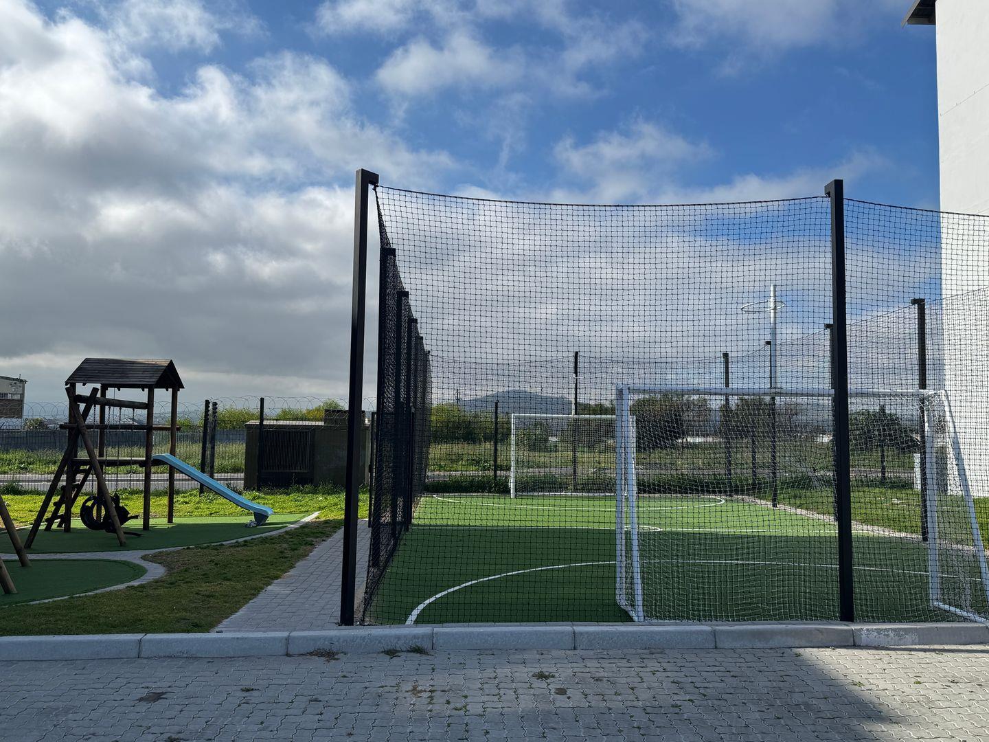 Apartment To Rent in Scottsdene, Kraaifontein